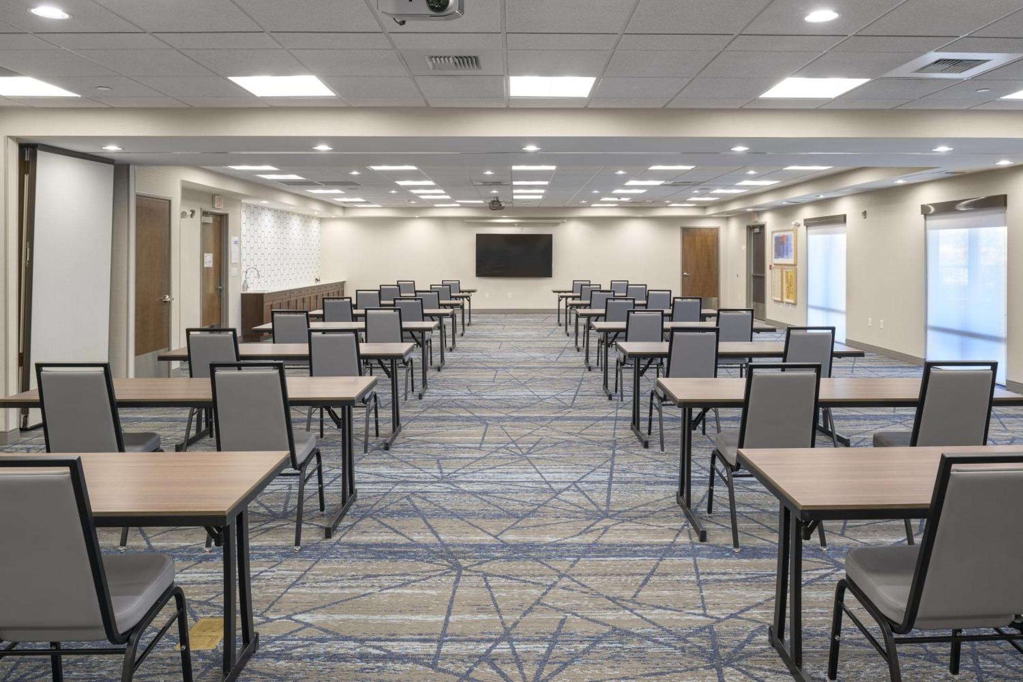 Holiday Inn Express Belgrade-Bozeman Area By Ihg Bagian luar foto
