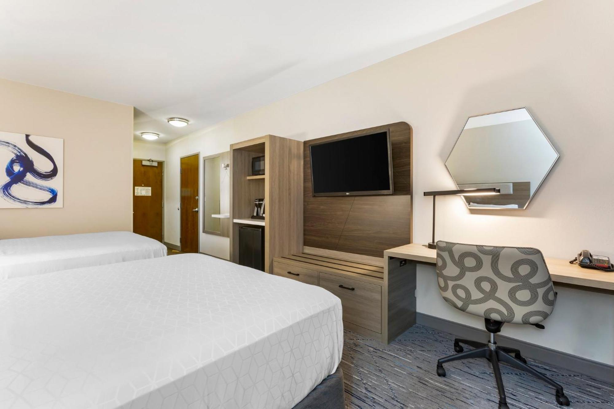 Holiday Inn Express Belgrade-Bozeman Area By Ihg Bagian luar foto
