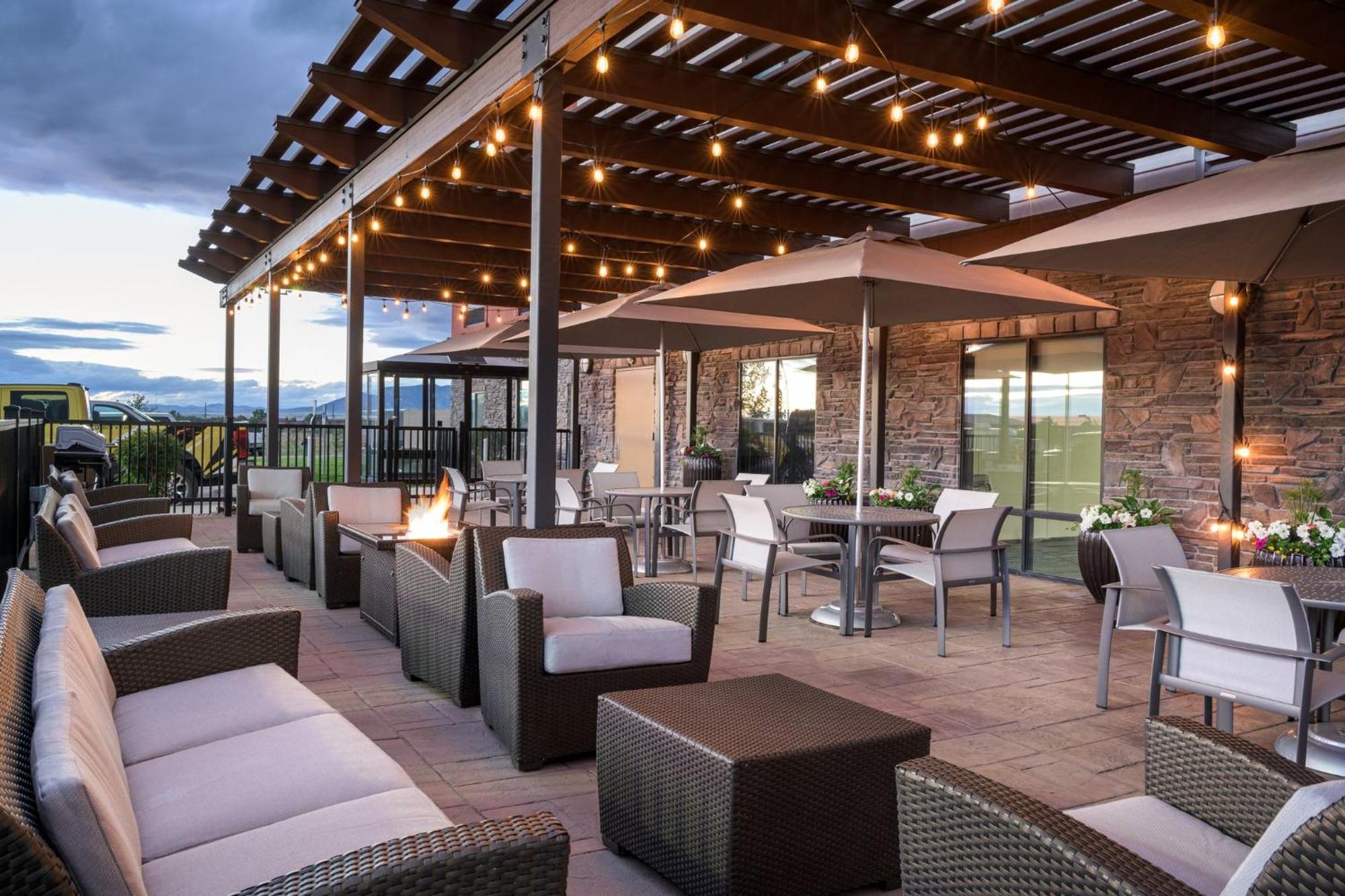 Holiday Inn Express Belgrade-Bozeman Area By Ihg Bagian luar foto