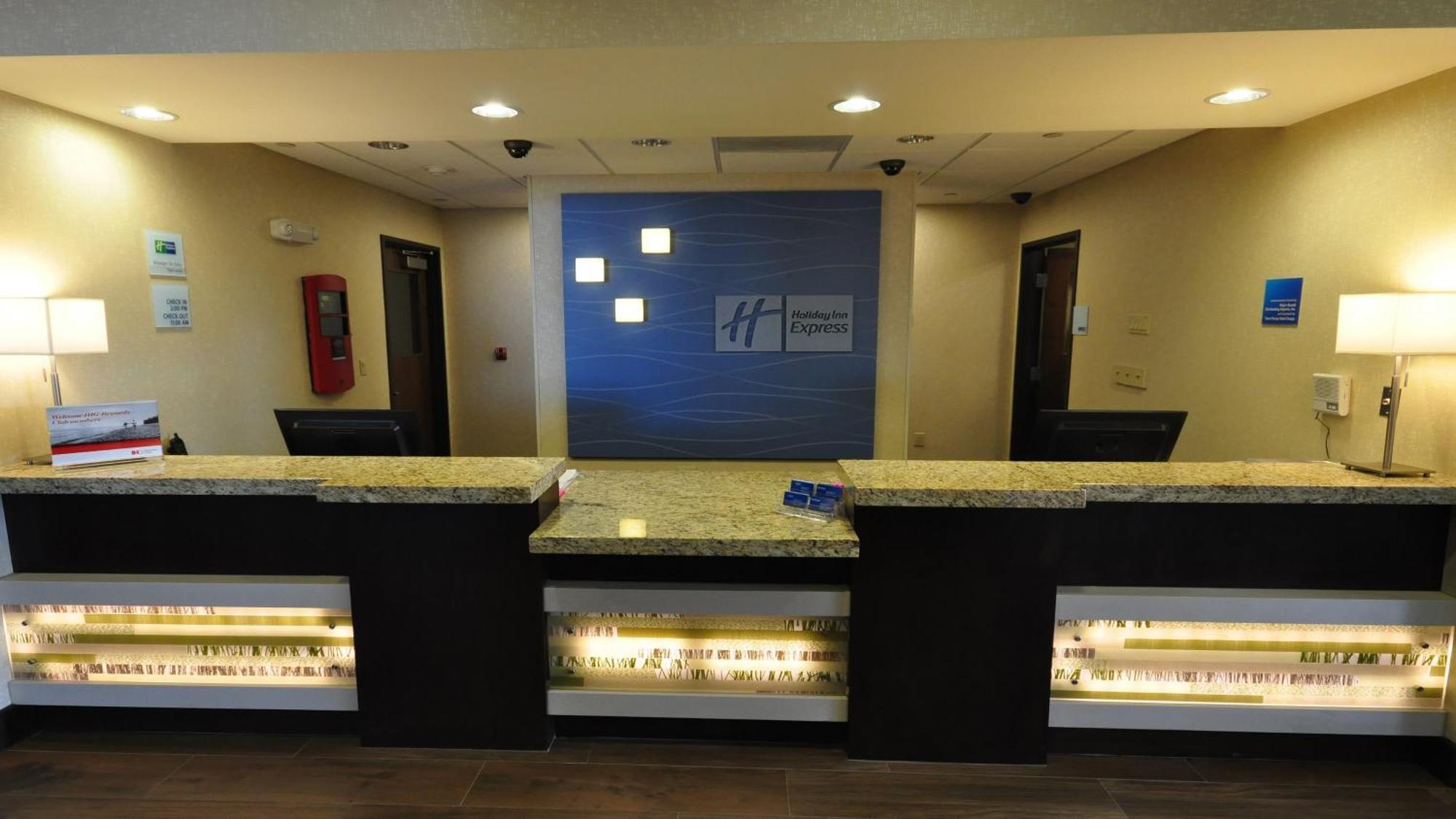 Holiday Inn Express Belgrade-Bozeman Area By Ihg Bagian luar foto