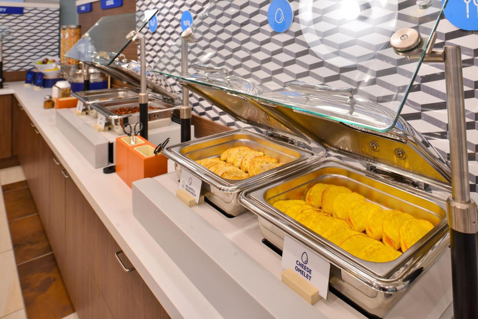 Holiday Inn Express Belgrade-Bozeman Area By Ihg Bagian luar foto